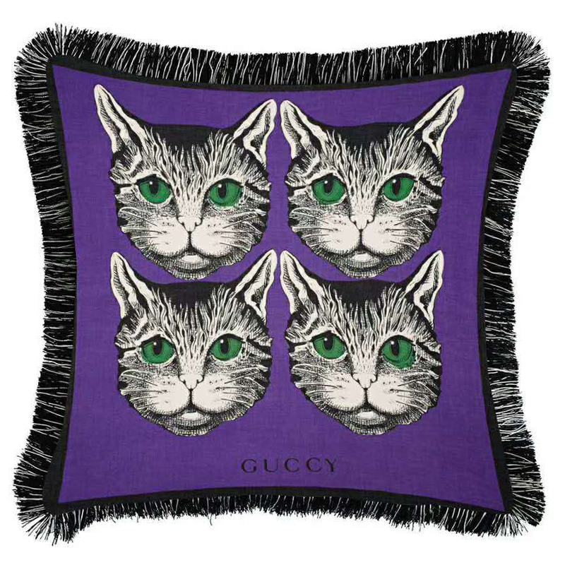 Декоративная подушка с вышивкой Cтиль Gucci Four Cats Violet Фиолетовый Зеленый Черно-белый в Самаре | Loft Concept 