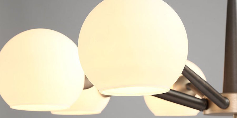 Люстра Thalia chandelier White glass Люстра Thalia chandelier White glass - Loft-Concept в Самаре