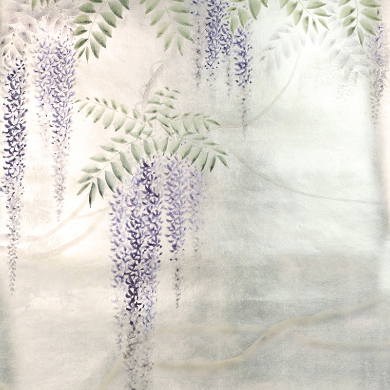 Обои в японском стиле Wisteria Lavender on White Metal gilded paper with pearlescent antiquing Обои в японском стиле Wisteria Lavender on White Metal gilded paper with pearlescent antiquing в Самаре | Loft Concept