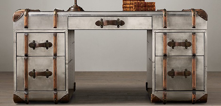 Стол RH Richards metal trunk Desks Стол RH Richards metal trunk Desks - Loft-Concept в Самаре