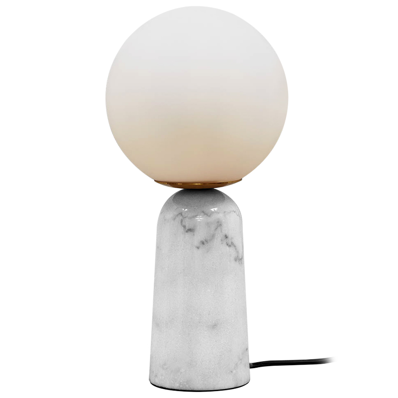 Настольная лампа Круглый стеклянный плафон на подставке из мрамора Brigitte Table Lamp Белое матовое стекло Латунь Белый Мрамор Bianco Настольная лампа Круглый стеклянный плафон на подставке из мрамора Brigitte Table Lamp Белое матовое стекло Латунь Белый Мрамор Bianco в Самаре | Loft Concept