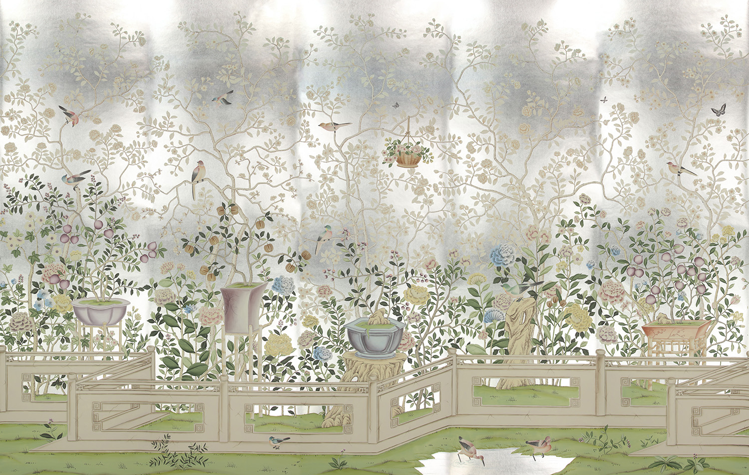 Обои ручная роспись Temple Newsam White Gold gilded silk Обои ручная роспись Temple Newsam White Gold gilded silk - постер Loft-Concept в Самаре