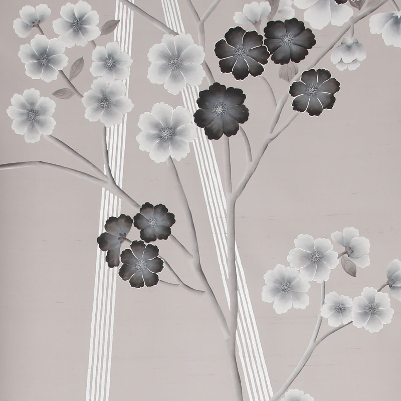 Обои ручная роспись Anemones in Light Dusk colourway on Lilac Hint slub silk Обои ручная роспись Anemones in Light Dusk colourway on Lilac Hint slub silk в Самаре | Loft Concept