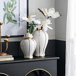 Ваза с золотыми полосами на белом фоне Chinoiserie Ceramics варинант исполнения - 1 | Loft Concept в Самаре