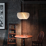 Подвесной светильник с белыми изящными декоративными лепестками Volumetric Petal Lamp варинант исполнения - 3 | Loft Concept в Самаре