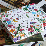 Подарочная коллекционная книга для дизайнеров Gucci. The Art of Silk Assouline варинант исполнения - 8 | Loft Concept в Самаре