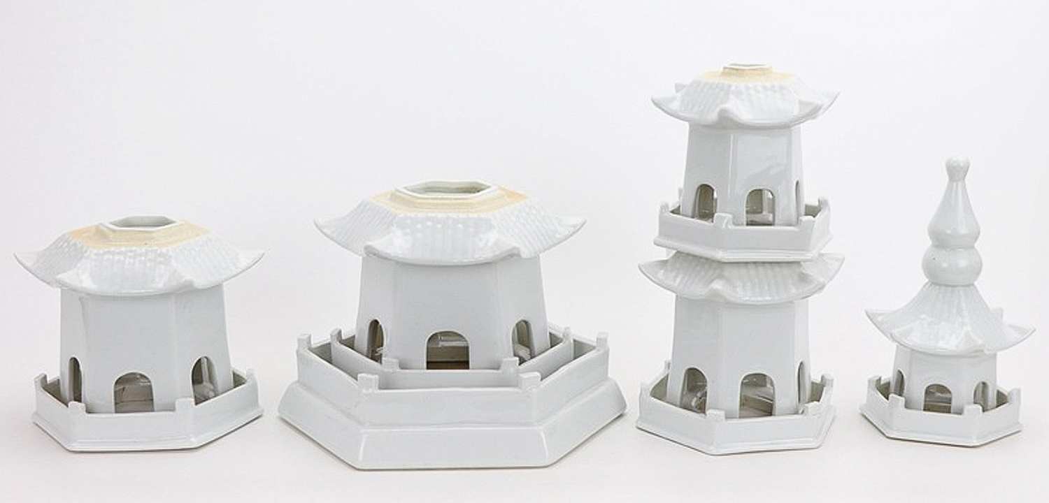 Статуэтка Ceramic Pagoda white Статуэтка Ceramic Pagoda white - Loft-Concept в Самаре