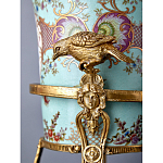 Ваза из голубого фарфора с рисунком птиц и цветов и декоративными элементами Blue Garden варинант исполнения - 11 | Loft Concept в Самаре