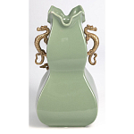 Ваза зеленого цвета из фарфора с бронзовыми ручками в виде драконов и рельефным цветочным декором Eden Garden porcelain and bronze варинант исполнения - 5 | Loft Concept в Самаре