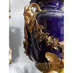 Подсвечник из темно-синего фарфора с бронзовыми элементами и цветами Eden Garden варинант исполнения - 7 | Loft Concept в Самаре