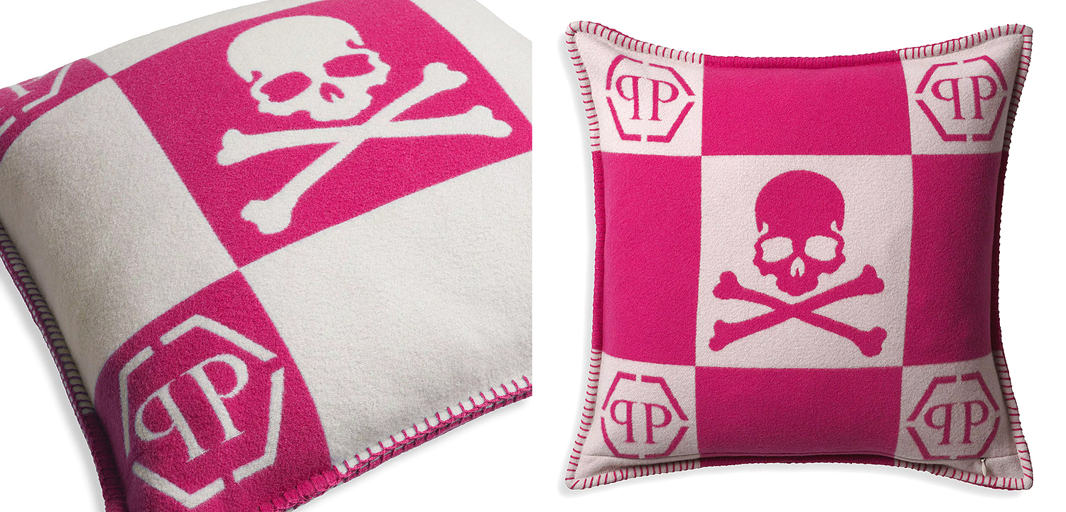 Подушка Philipp Plein Cushion Cashmere Skull 45 x 45 Pink Подушка Philipp Plein Cushion Cashmere Skull 45 x 45 Pink - Loft-Concept в Самаре