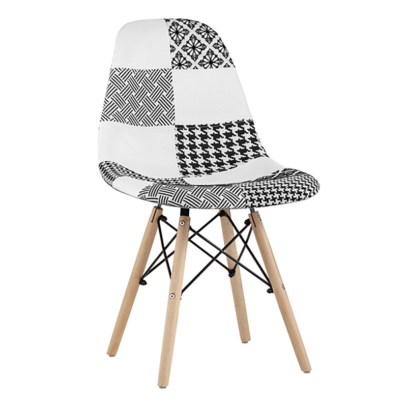 Пластиковый стул на ножках из массива бука Eames Черно-Белый Пэчворк Черный Белый Древесина Пластиковый стул на ножках из массива бука Eames Черно-Белый Пэчворк Черный Белый Древесина в Самаре | Loft Concept