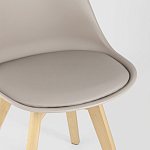 Стул с основой из пластика и мягким сиденьем Arvika Beige варинант исполнения - 7 | Loft Concept в Самаре