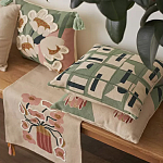 Подушка декоративная зеленого цвета с геометрическим рисунком Divine Abstractions варинант исполнения - 7 | Loft Concept в Самаре