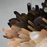 Люстра кргулая светодиодная из дымчатых и прозрачных необработанных кристаллов Raw Crystal варинант исполнения - 1 | Loft Concept в Самаре