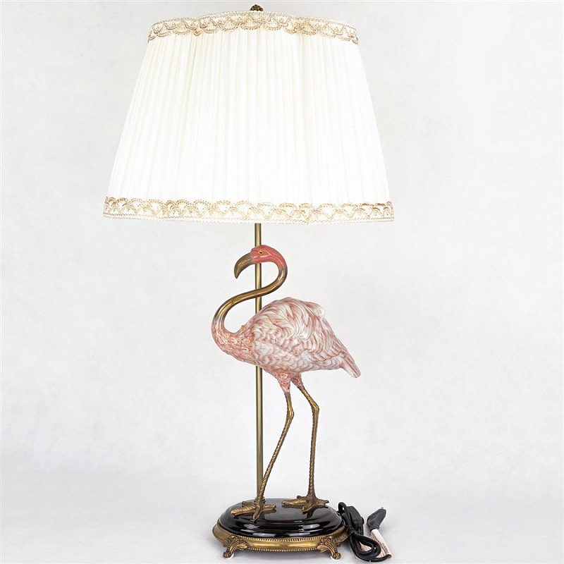 Настольная лампа Pink Flamingo Lamp Белый Бронза Розовый пастельный Настольная лампа Pink Flamingo Lamp Белый Бронза Розовый пастельный в Самаре | Loft Concept