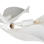 Потолочный светильник с плафонами в виде белых лепестков Delicate Flower варинант исполнения - 1 | Loft Concept в Самаре