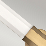 Бра для ванных комнат горизонтальное с длинным белым матовым плафоном в форме шестиугольника на круглом основании Hinkley варинант исполнения - 10 | Loft Concept в Самаре