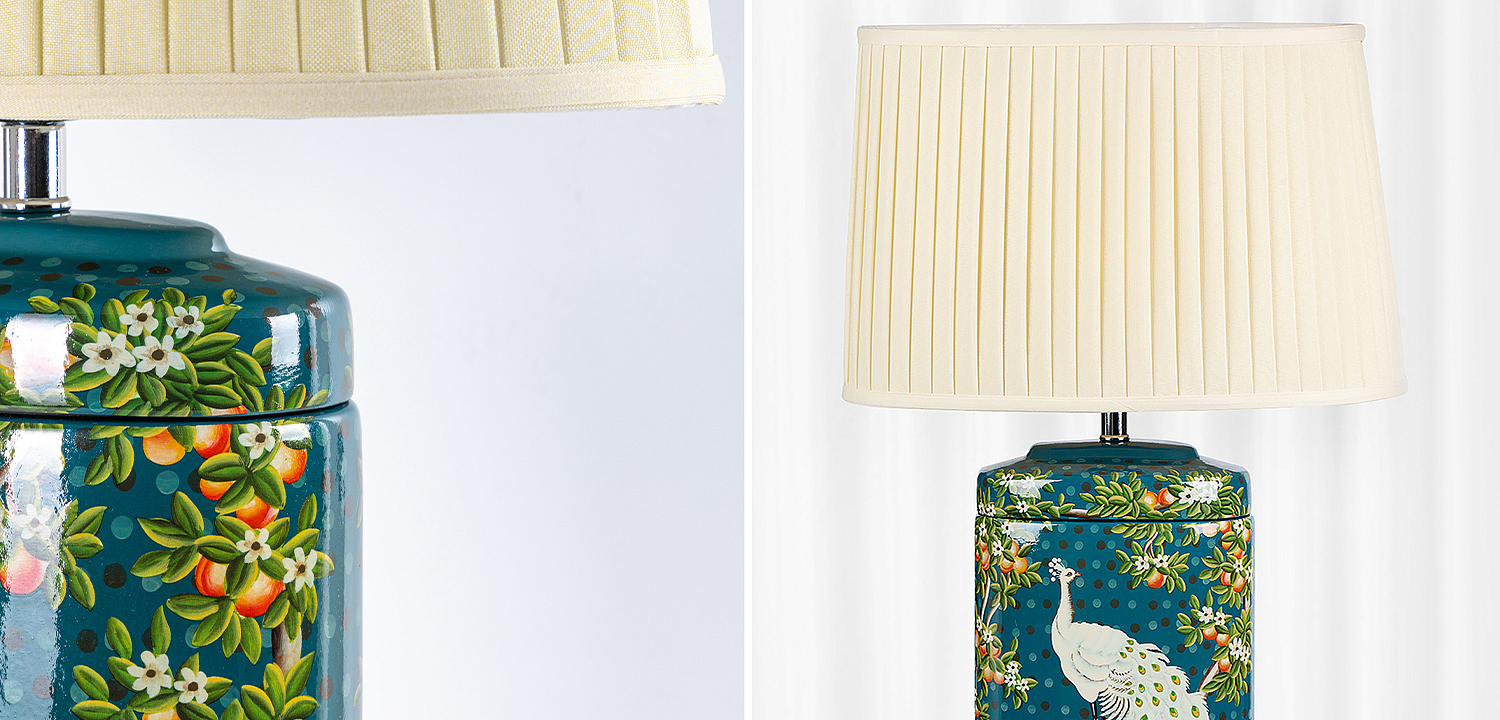 Настольная лампа White Peacock Lampshade Настольная лампа White Peacock Lampshade - Loft-Concept в Самаре
