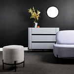 Круглый пуф на металлических ножках с обивкой из рогожки Casey Poof варинант исполнения - 4 | Loft Concept в Самаре