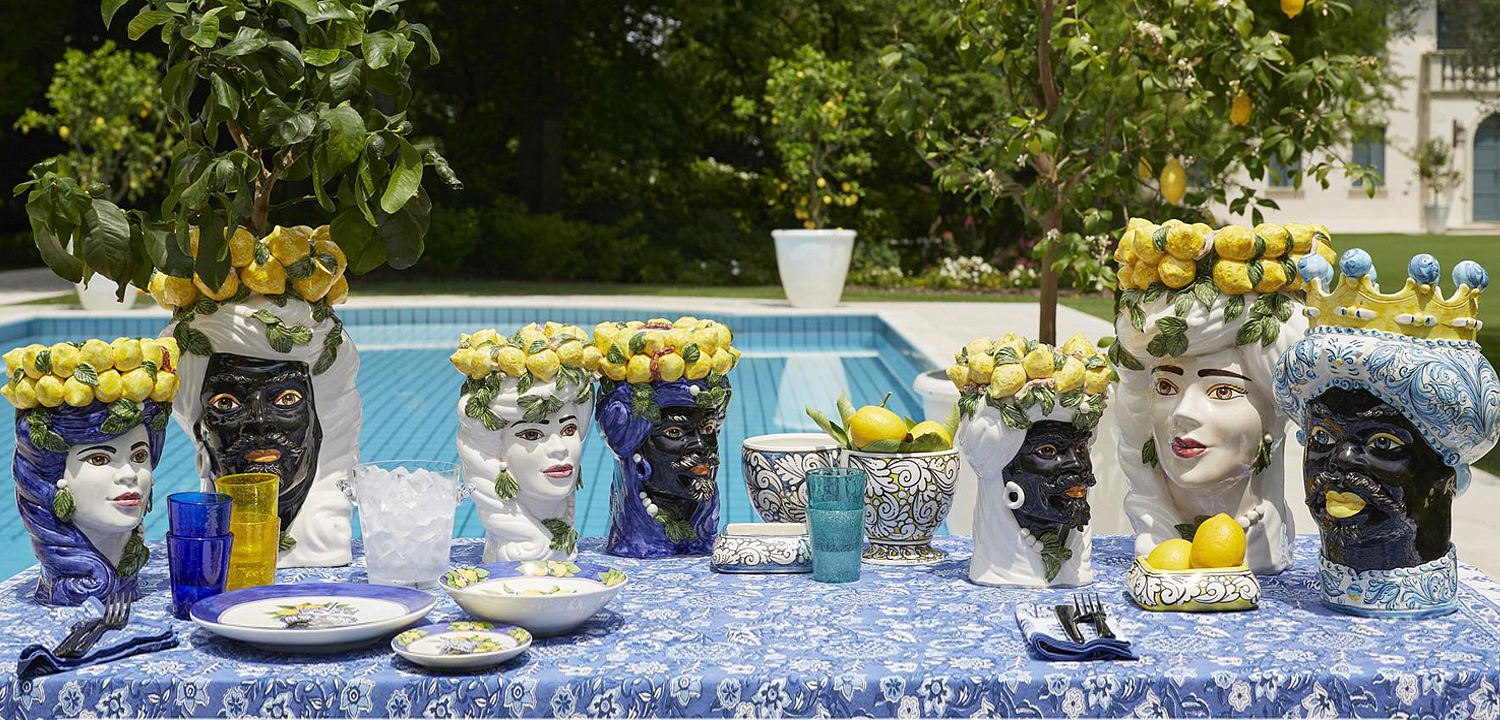 Ваза VASE MORO MAN ORNATE Blue and Yellow Ваза VASE MORO MAN ORNATE Blue and Yellow - Loft-Concept в Самаре