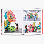 Книга по искусству Yayoi Kusama: I Spend Each Day Embracing Flowers варинант исполнения - 10 | Loft Concept в Самаре