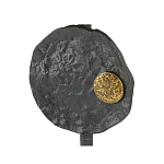 Столик приставной с абстрактным основанием и акцентом в виде золотистого диска Heavenly Space варинант исполнения - 5 | Loft Concept в Самаре