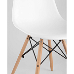 Пластиковый стул на ножках из массива бука Eames White  варинант исполнения - 2 | Loft Concept в Самаре