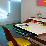 Письменный стол с 2-мя чёрными выдвижными ящиками и нишей с цветными разделителями Ballan варинант исполнения - 6 | Loft Concept в Самаре