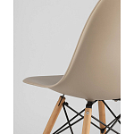 Пластиковый стул на ножках из массива бука Eames Beige варинант исполнения - 3 | Loft Concept в Самаре