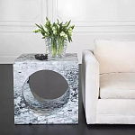 Дизайнерский журнальный стол квадратной формы с круглой нишей Guxawar варинант исполнения - 1 | Loft Concept в Самаре