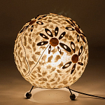 Настольная лампа из перламутра на металлическом каркасе Indonesian Ball варинант исполнения - 4 | Loft Concept в Самаре
