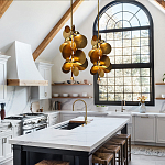 Люстра креативная из дисков цвета латунь Constellation Light and Style варинант исполнения - 4 | Loft Concept в Самаре