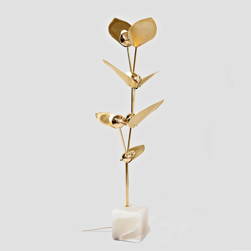 Торшер LAVRA Floor Lamp Gold Латунь Молочный Торшер LAVRA Floor Lamp Gold Латунь Молочный в Самаре | Loft Concept
