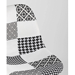 Пластиковый стул на ножках из массива бука Eames Черно-Белый Пэчворк варинант исполнения - 2 | Loft Concept в Самаре