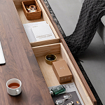 Кофейный стол из массива дерева с выдвижными ящиками Coffee Walnut Table варинант исполнения - 7 | Loft Concept в Самаре