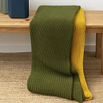 Плед из хлопка жемчужной вязки оливкового цвета Waffle Comfort варинант исполнения - 6 | Loft Concept в Самаре