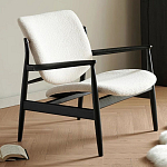 Кресло с каркасом и ножками из древесины и мягкими сиденьем и спинкой Venice варинант исполнения - 2 | Loft Concept в Самаре