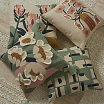 Подушка с цветочным принтом Blooming Elegance Rose варинант исполнения - 6 | Loft Concept в Самаре