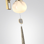 Бра с шарообразным плафоном из белого стекла с подвеской из камня Agatelle варинант исполнения - 5 | Loft Concept в Самаре