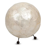 Настольная лампа из перламутра на металлическом каркасе Indonesian Egg варинант исполнения - 2 | Loft Concept в Самаре