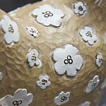 Статуэтка курица с белым цветочным узором и металлическими ножками Rustic Chicken варинант исполнения - 2 | Loft Concept в Самаре