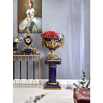 Часы настольные из темно-синего фарфора с бронзовыми фигурками и декоративными элементами Eden Garden варинант исполнения - 3 | Loft Concept в Самаре