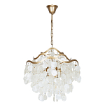 Люстра подвесная с белыми перламутровыми подвесками и изогнутыми золотистыми элементами Диаметр 50 см SHELL Chandelier варинант исполнения - 1 | Loft Concept в Самаре