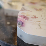 Шкатулка из эпоксидной смолы с цветами белая Epoxy Resin Square Box White варинант исполнения - 6 | Loft Concept в Самаре
