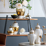 Ваза белая с крышкой и золотистыми фрагментами Chinoiserie Ceramics варинант исполнения - 3 | Loft Concept в Самаре