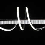 Люстра линейная черного цвета с волнообразным металлическим элементом Luke Lampco Tracer Lamp варинант исполнения - 6 | Loft Concept в Самаре