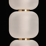 Подвесной светильник с 3-мя округлыми матовыми плафонами из белого стекла Golden Swirl варинант исполнения - 6 | Loft Concept в Самаре