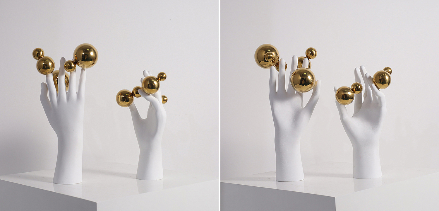 Декоративная статуэтка Hand with Spheres Statuette Декоративная статуэтка Hand with Spheres Statuette - Loft-Concept в Самаре