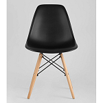 Пластиковый стул на ножках из массива бука Eames Black варинант исполнения - 4 | Loft Concept в Самаре